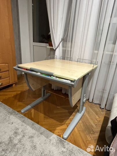 Детская парта