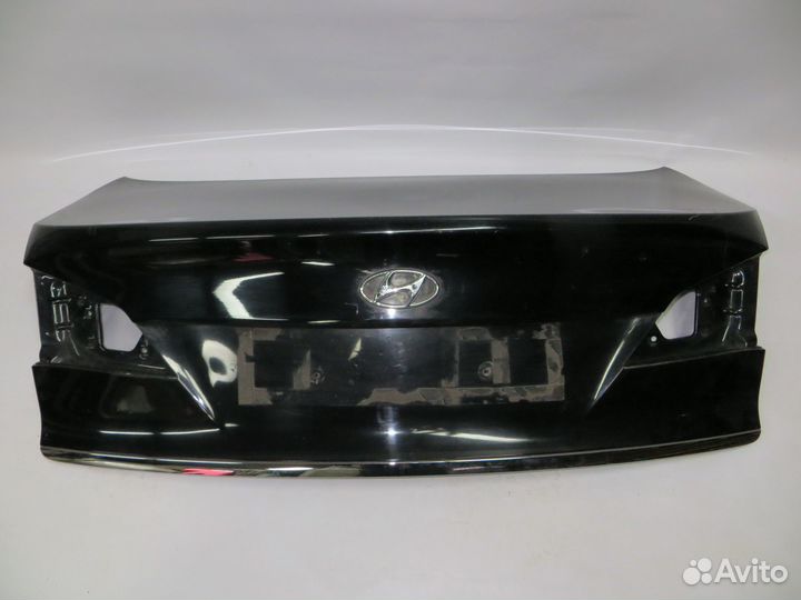 Крышка багажника Hyundai i40