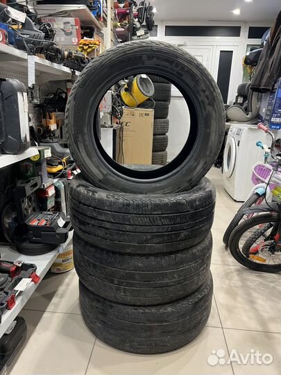 Kumho Road Venture APT KL51 235/55 R18 100V