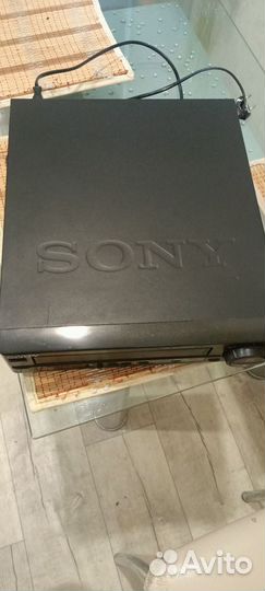 Видеомагнитофон sony