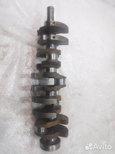 Коленвал Mercedes W210 E