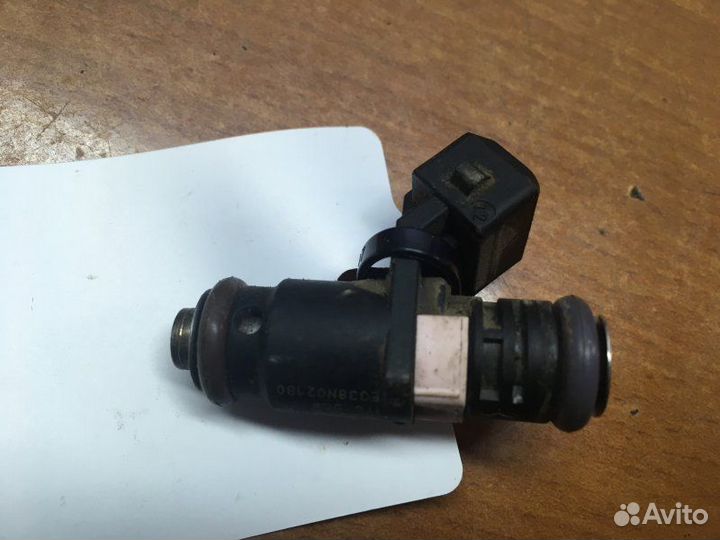 Форсунка топливная Renault Duster HS 2011 - 2015