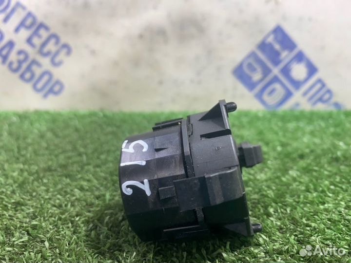 Сервопривод заслонки печки Bmw 750I седан 4.8