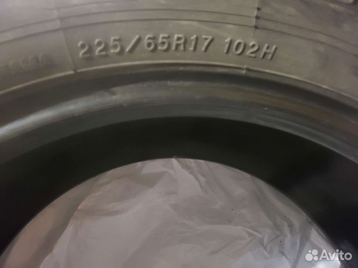 Yokohama Geolandar G98 225/65 R17