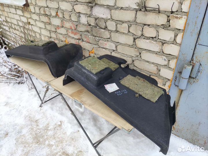 Обшивка багажника Пежо 206 седан