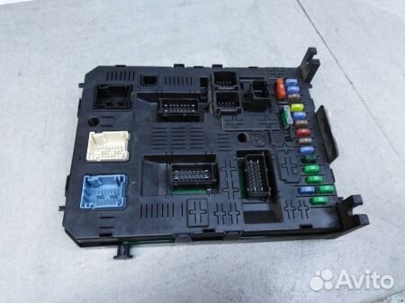 Блок предохранителей Пежо