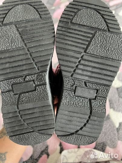 Ботинки для девочки новые