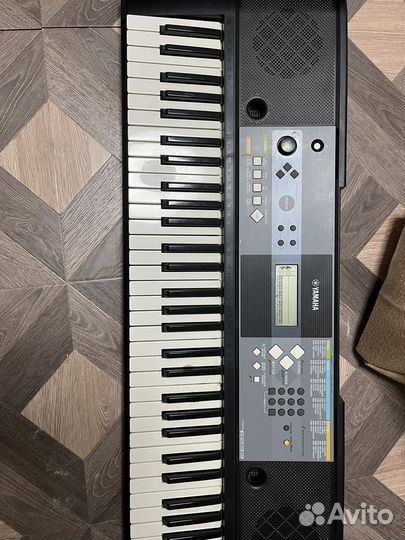 Электронное пианино yamaha
