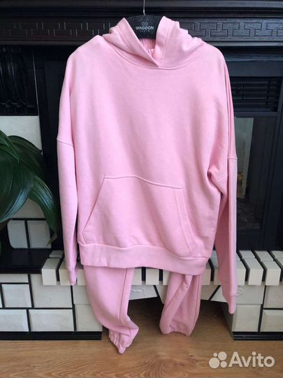 Спортивный костюм женский новый