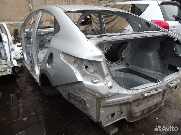 Hyundai solaris 2 задняя часть кузова