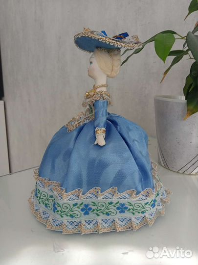 Кукла - шкатулка для украшений