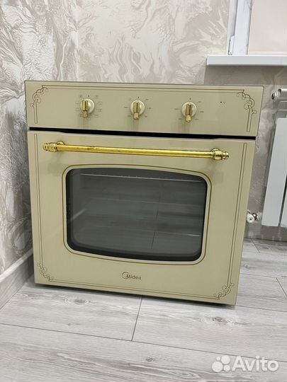 Духовой шкаф