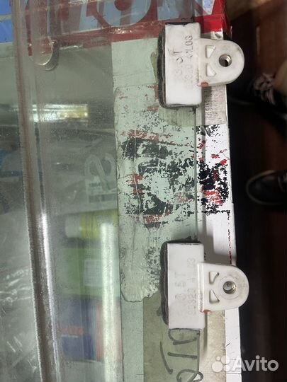 Стекло передней и задей левой двери nissan tiida