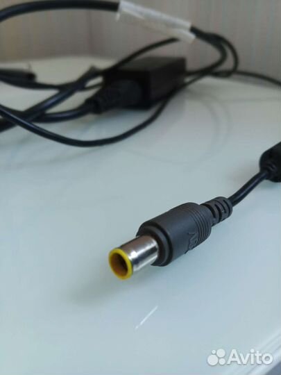 Блок питания для ноутбука Lenovo Thinkpad 65W 20V