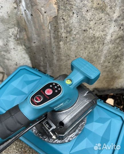 Вибро присоска Makita 36v для поитеи