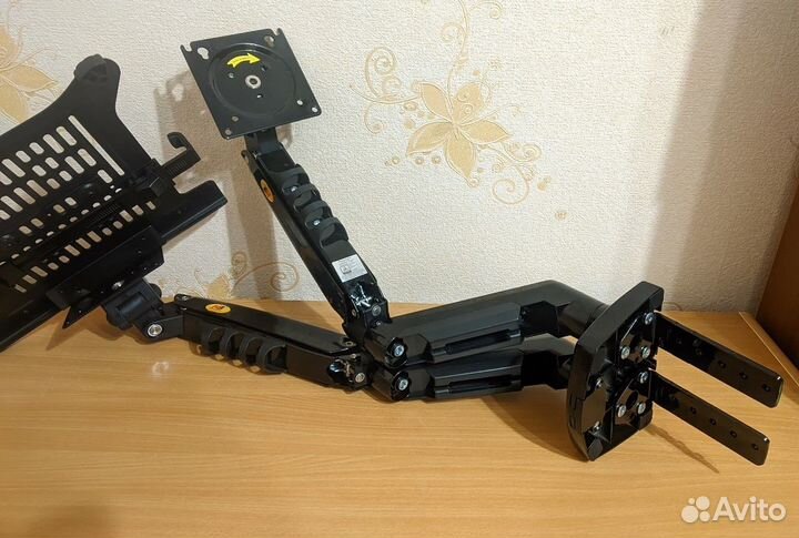 Кронштейн для монитора NB F160 FP