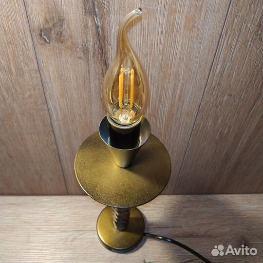 Светильник настольная лампа