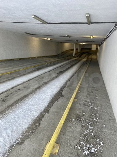 Машиноместо, 19 м²