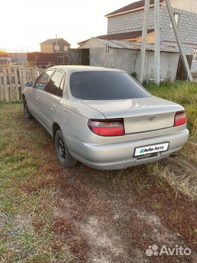 Toyota Carina 1.5 AT, 1992, 200 000 км