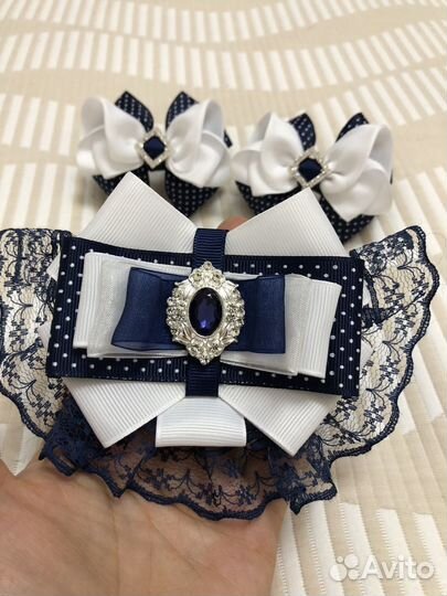 Школьные бантики и галстук