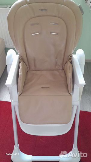 Стульчик для кормления tommy