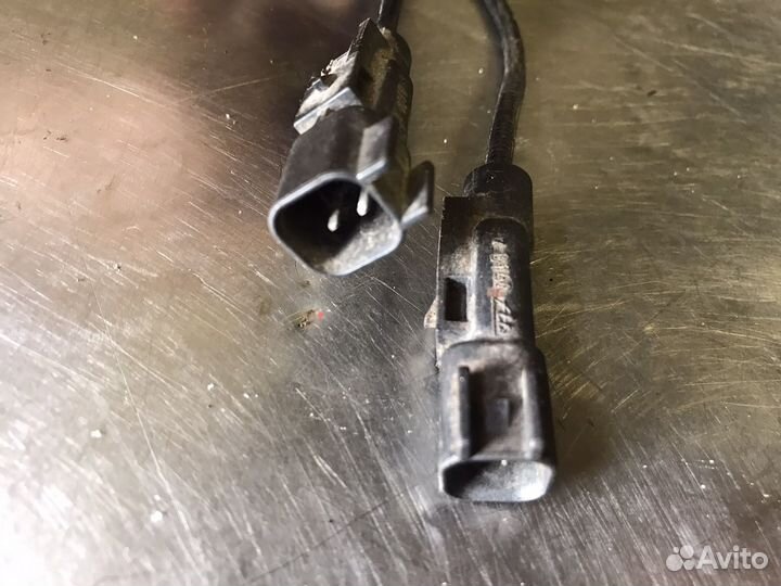 Датчик ABS задний Chevrolet Cruze Opel Astra J GM