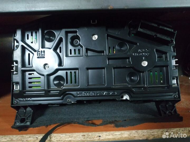 Щиток приборов Opel Astra H