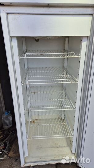 Холодильник промышленный
