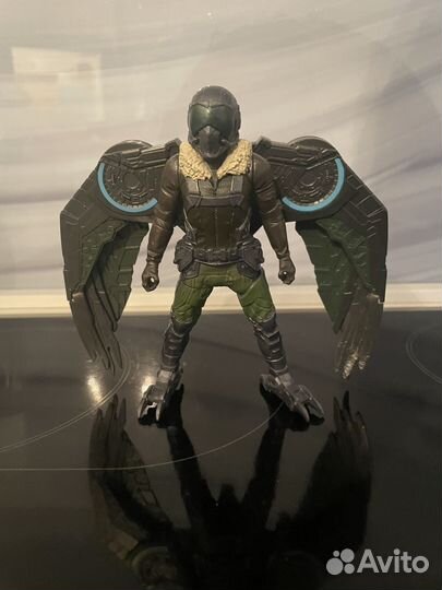 Фигурка Стервятник 