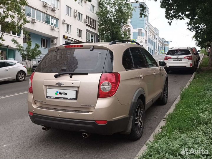 Chevrolet Captiva 2.4 AT, 2012, 179 000 км