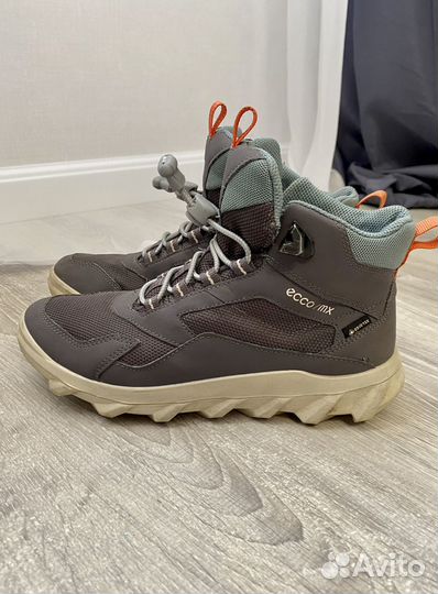 Ботинки женские 36 размер