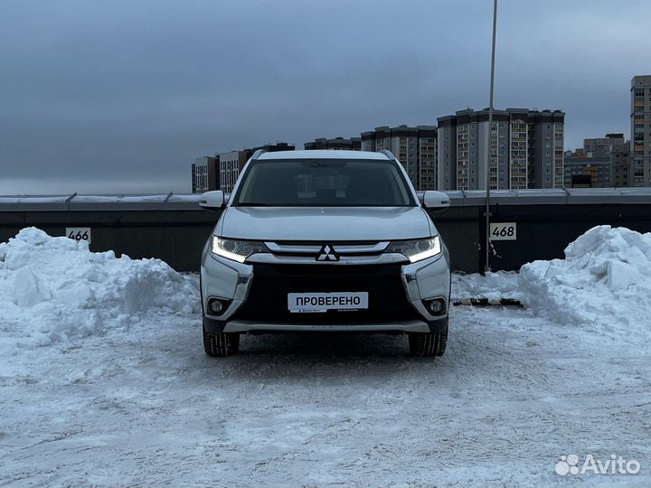 Mitsubishi Outlander 2.0 CVT, 2018, 136 476 км