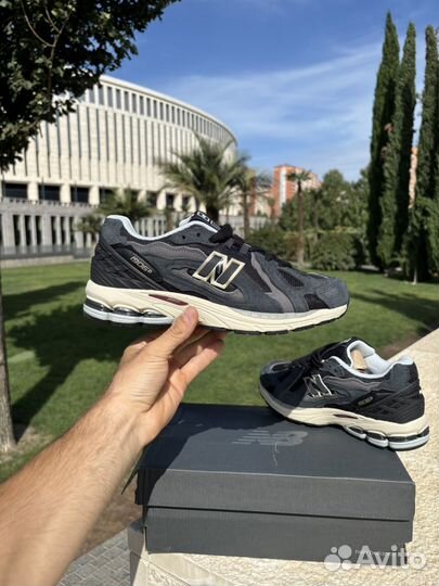 Кроссовки New balance 1906D