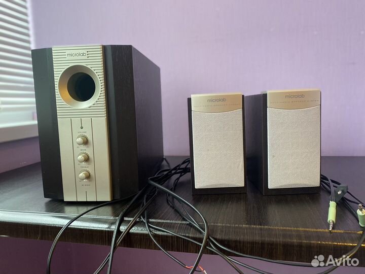 Компютерные колонки Microlab (2 колонки+сабвуфер)