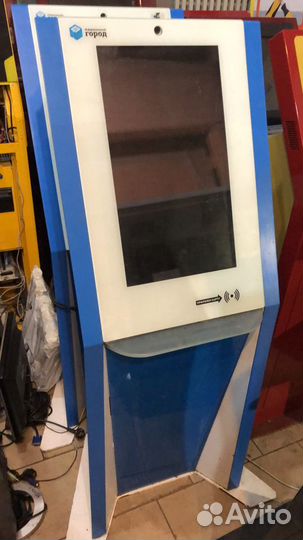 Информационный киоск 22 дюйма