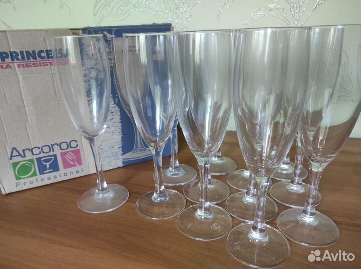 Бокалы для шампанского
