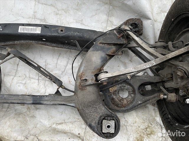 Задний подрамник Мерседес w212 E w207 E coupe