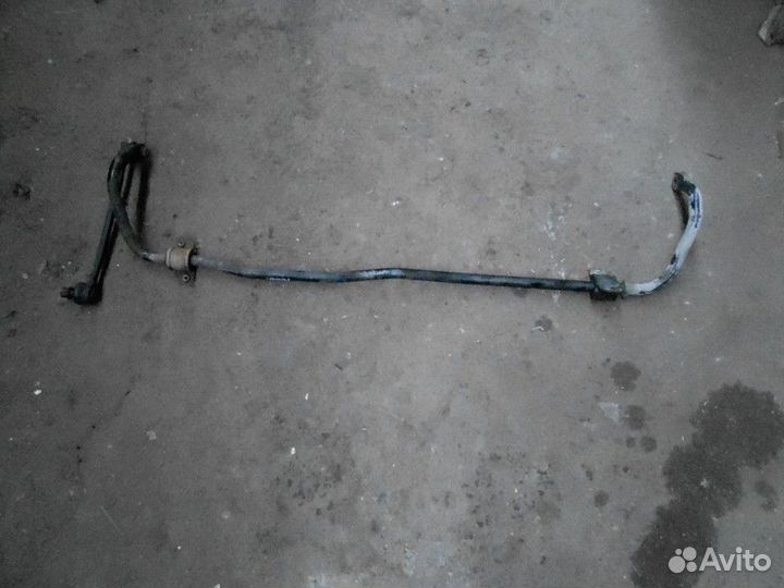 Стабилизатор передний Volkswagen Polo 2010