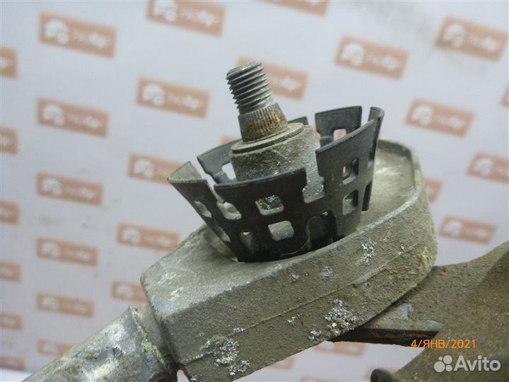 Трапеция стеклоочистителя Nissan Primera P12 QG18