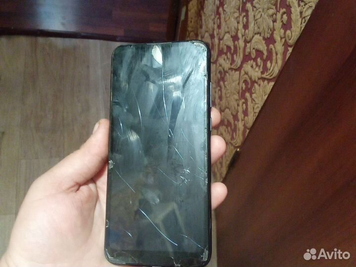 HUAWEI Y6s, 3/64 ГБ