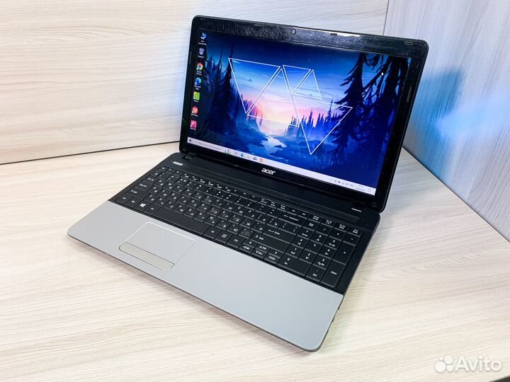 Ноутбук Acer Core i7 4 ядра/GeForce/8Gb/SSD