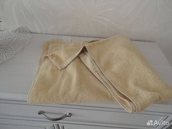 Полотенца махровые