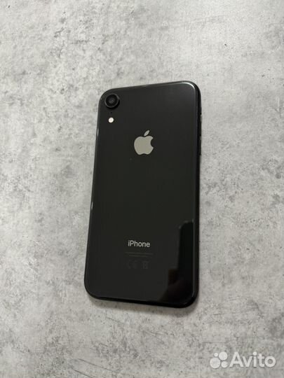 iPhone Xr, 128 ГБ