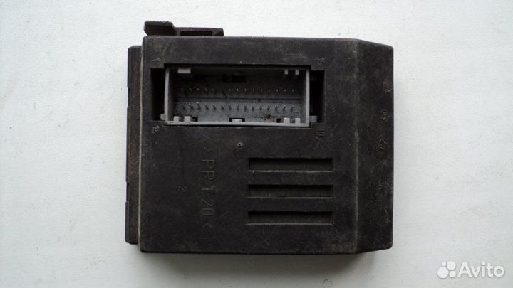 Другие эбу салона Renault Megane 1.6 1997