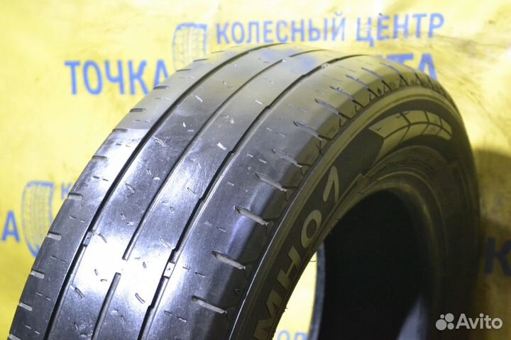 Kumho PorTran KC53 215/65 R17