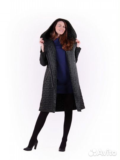 Пальто стеганное женское 54 размер