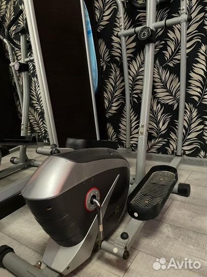 Эллиптический тренажер