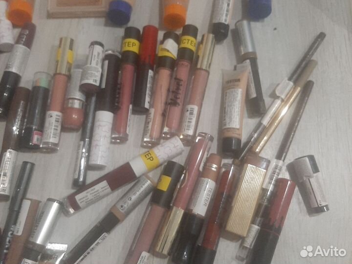 Блеск для губ