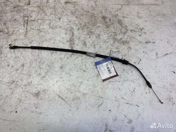 Трос открывания передней двери Volkswagen Golf