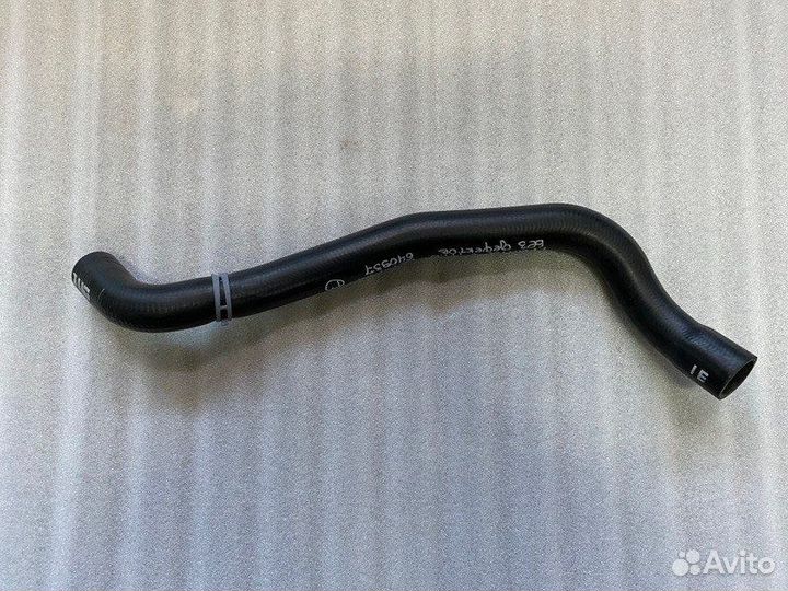 Патрубок радиатора LADA Granta 2011